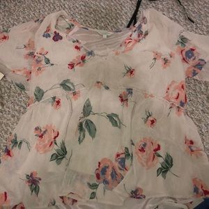 Lucky brand dressy/casual flowy short sleeve